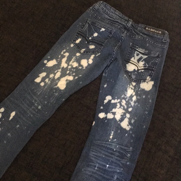 ⭐️Rampage Juniors Blenched, Ripped/Distressed Straight Leg Blue Denim Jeans - Picture 8 of 11
